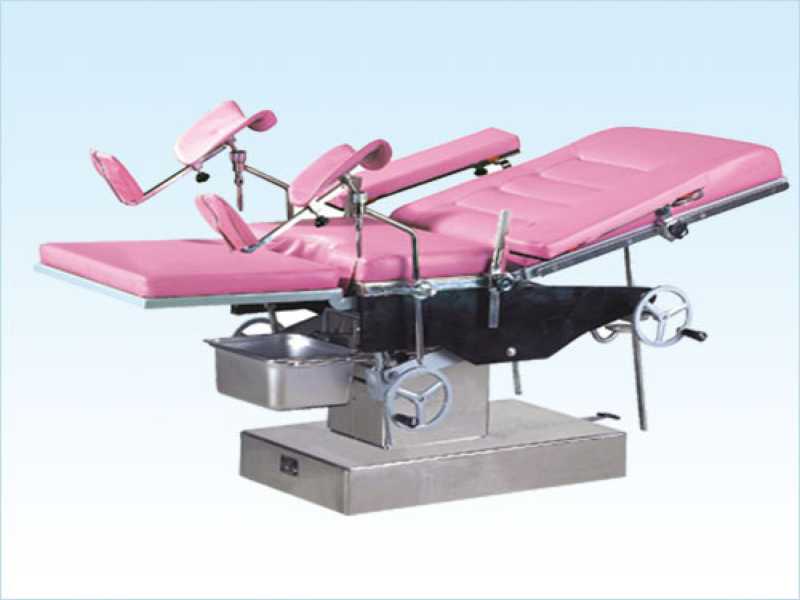 Obstetric Bed & Table